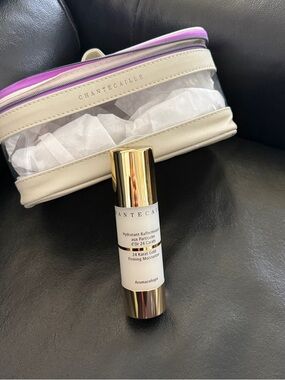 Chantecaille New 24 Karat Gold Firming Moisturizer cream 50ml with bag. White